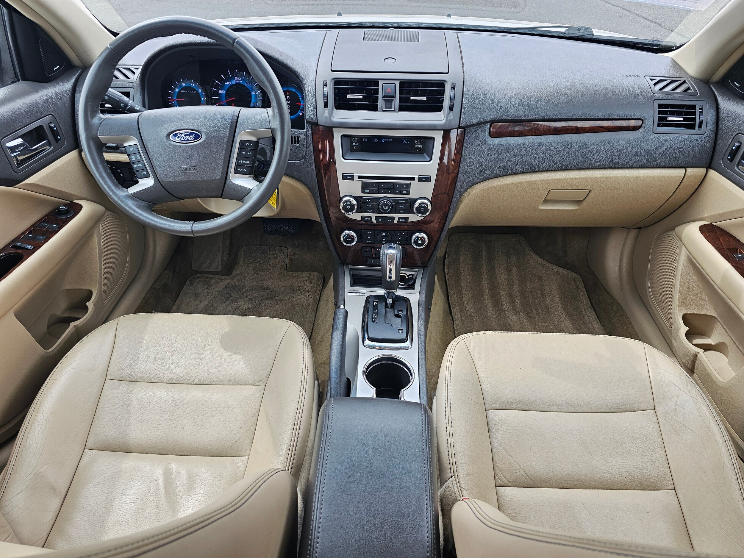 2010 Ford Fusion SEL - Photo 9