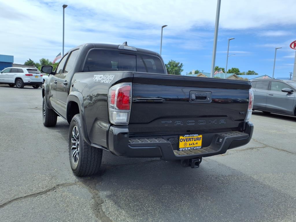 2023 Toyota Tacoma TRD photo 2