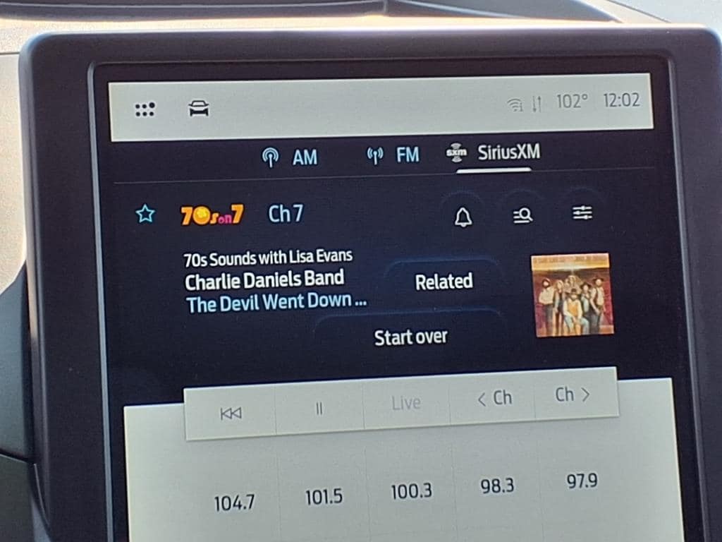 2024 Ford Edge SEL - Photo 19