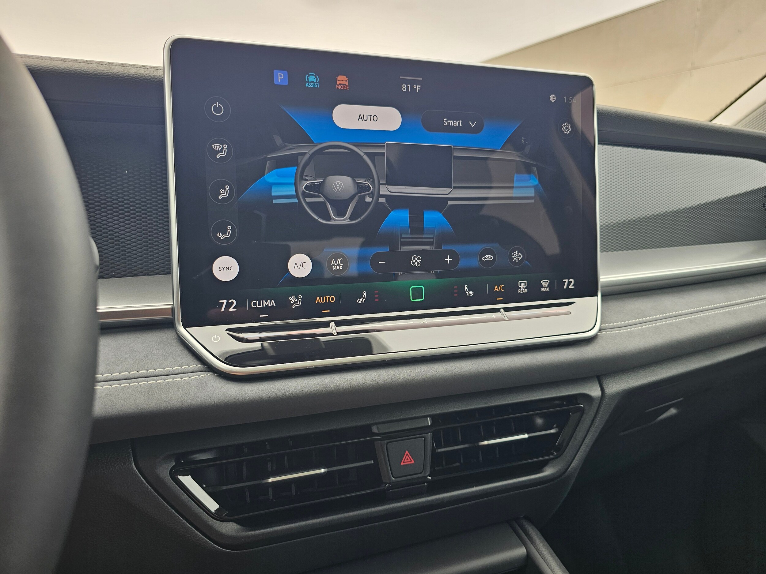 2026 Volkswagen Tiguan SE - Photo 18