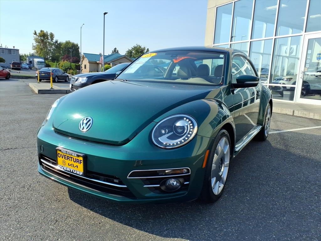 Used 2018 Volkswagen Beetle 2.0T SE Hatchback