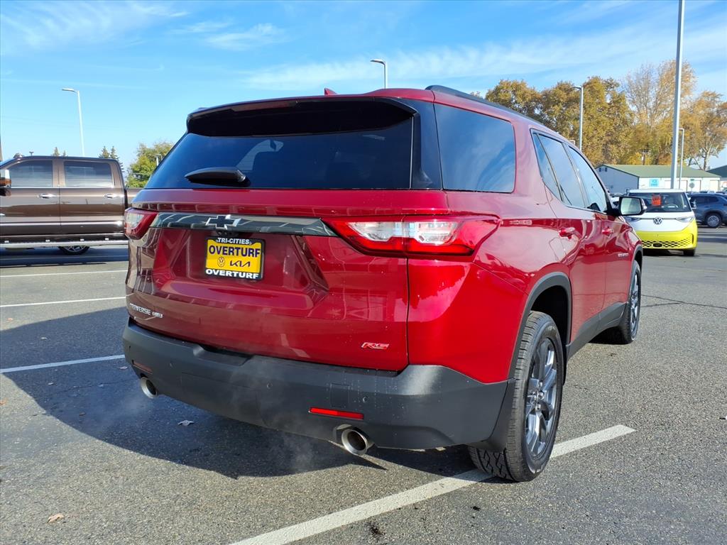 2020 Chevrolet Traverse RS photo 2