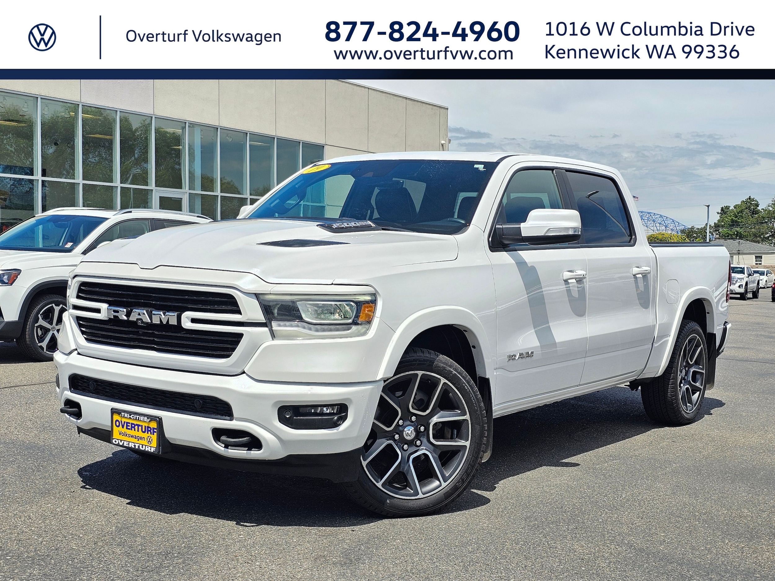 2019 RAM 1500 Laramie 4x4 Crew Cab 5'7's photo