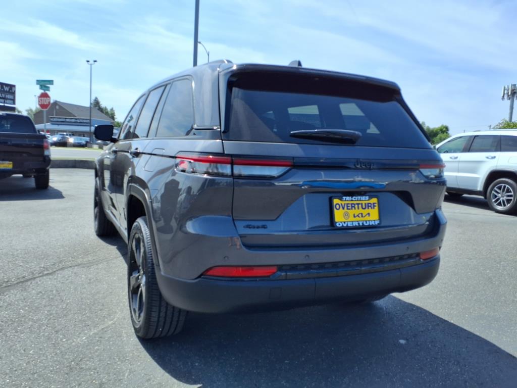 2024 Jeep Grand Cherokee Altitude X photo 2