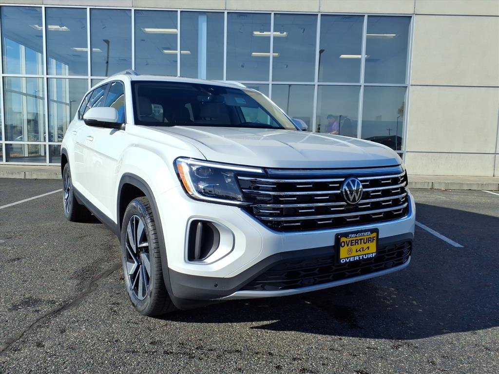 2026 Volkswagen Atlas SEL's photo