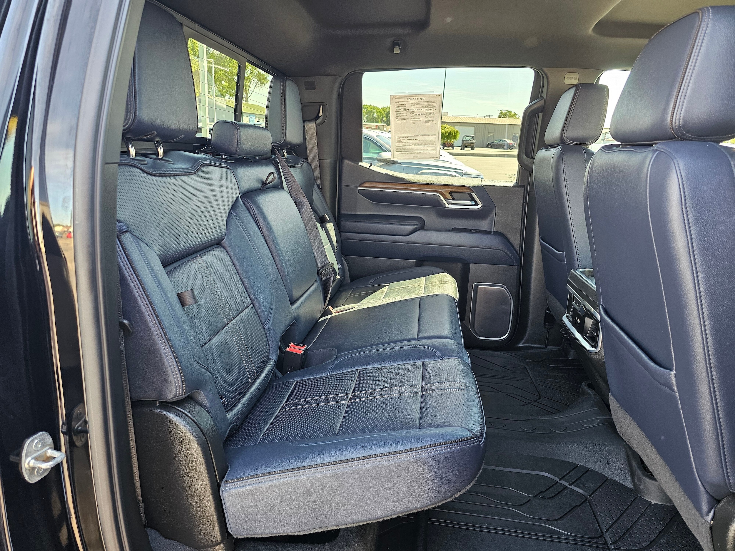 2022 Chevrolet Silverado 1500 High Country - Photo 13