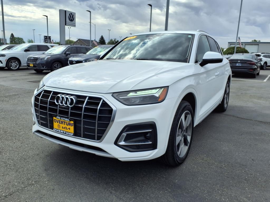 2022 Audi Q5 40 Premium photo 3