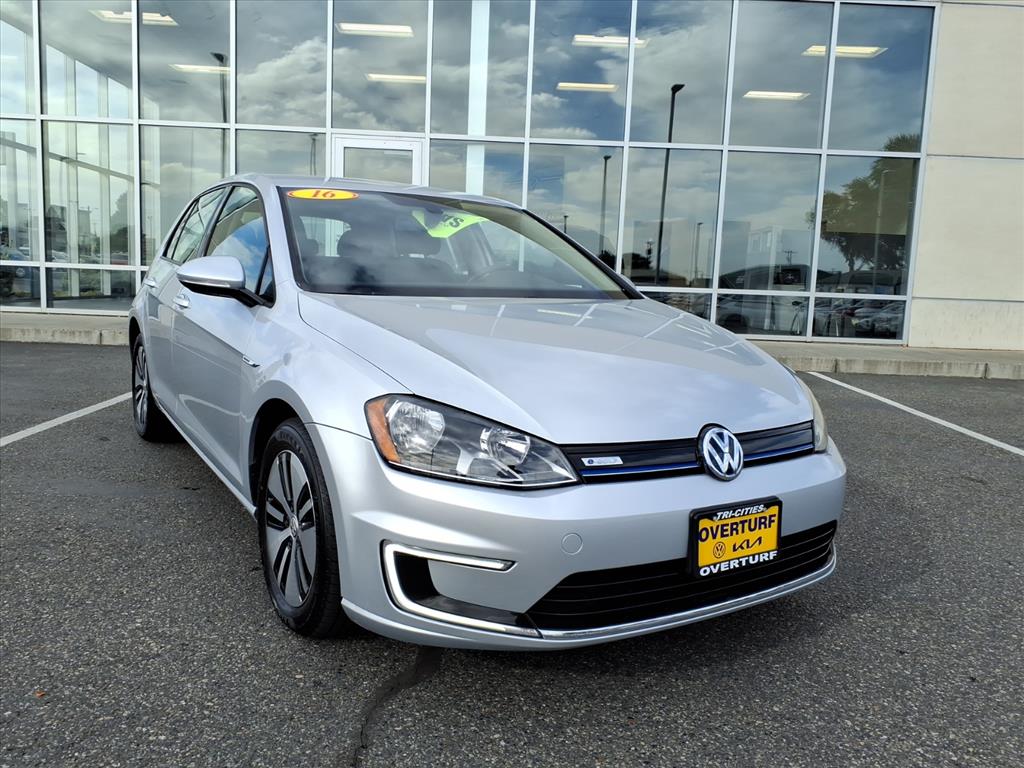 2016 Volkswagen e-Golf
