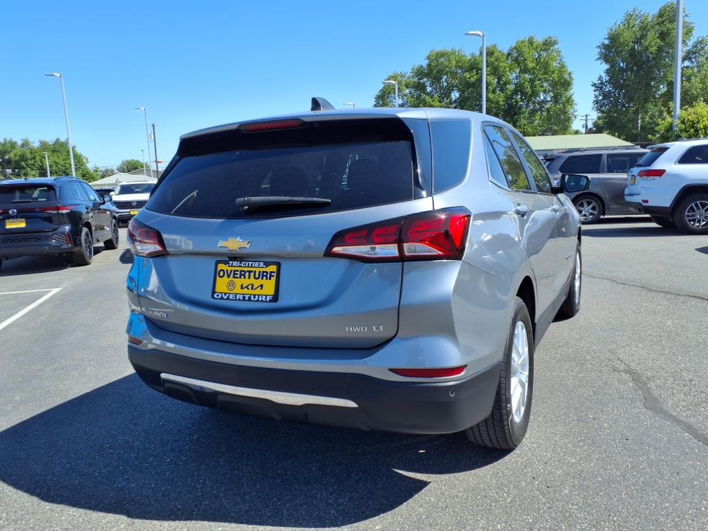 2024 Chevrolet Equinox photo 4