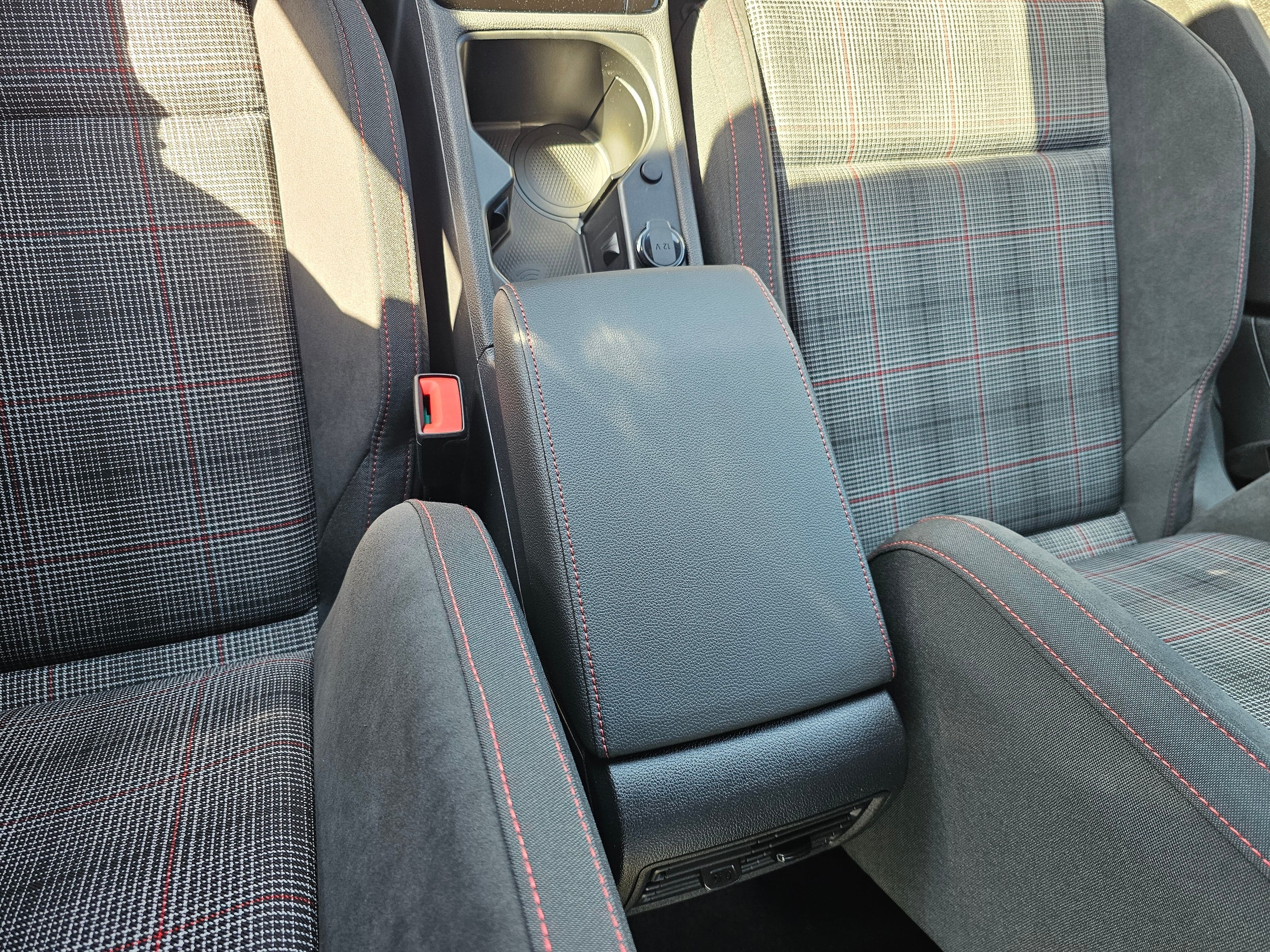 2026 Volkswagen Golf GTI S - Photo 24