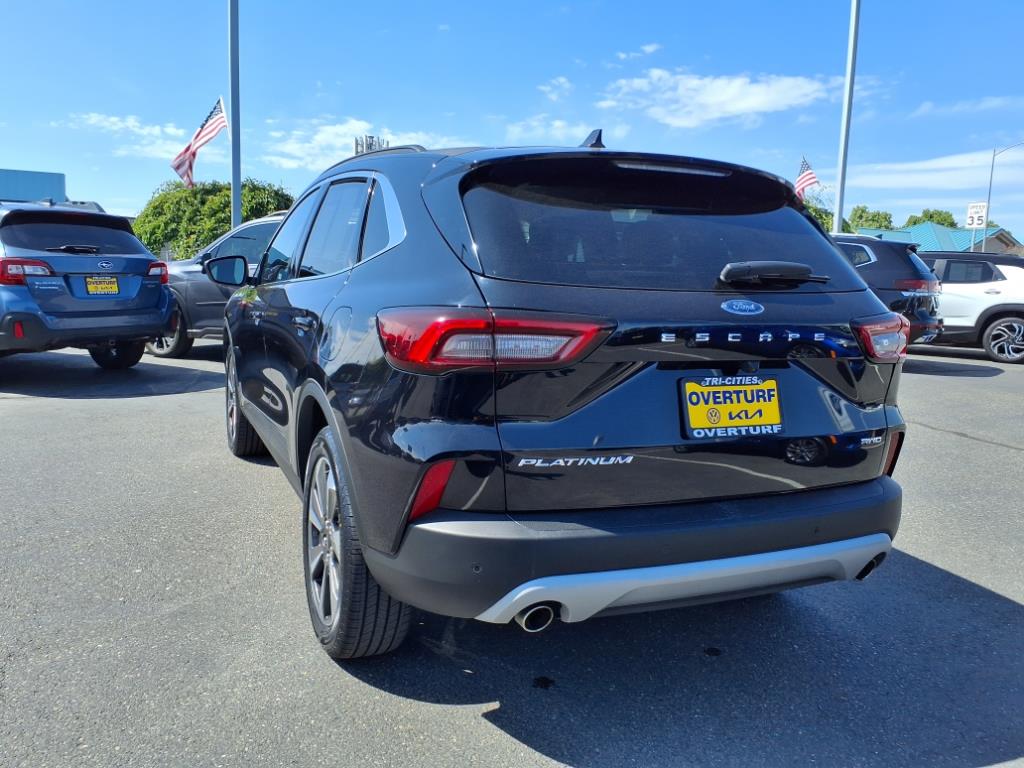 2023 Ford Escape Platinum photo 2