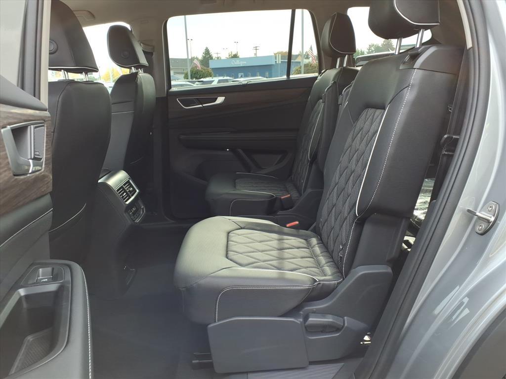 2026 Volkswagen Atlas SEL Premium R-Line - Photo 10