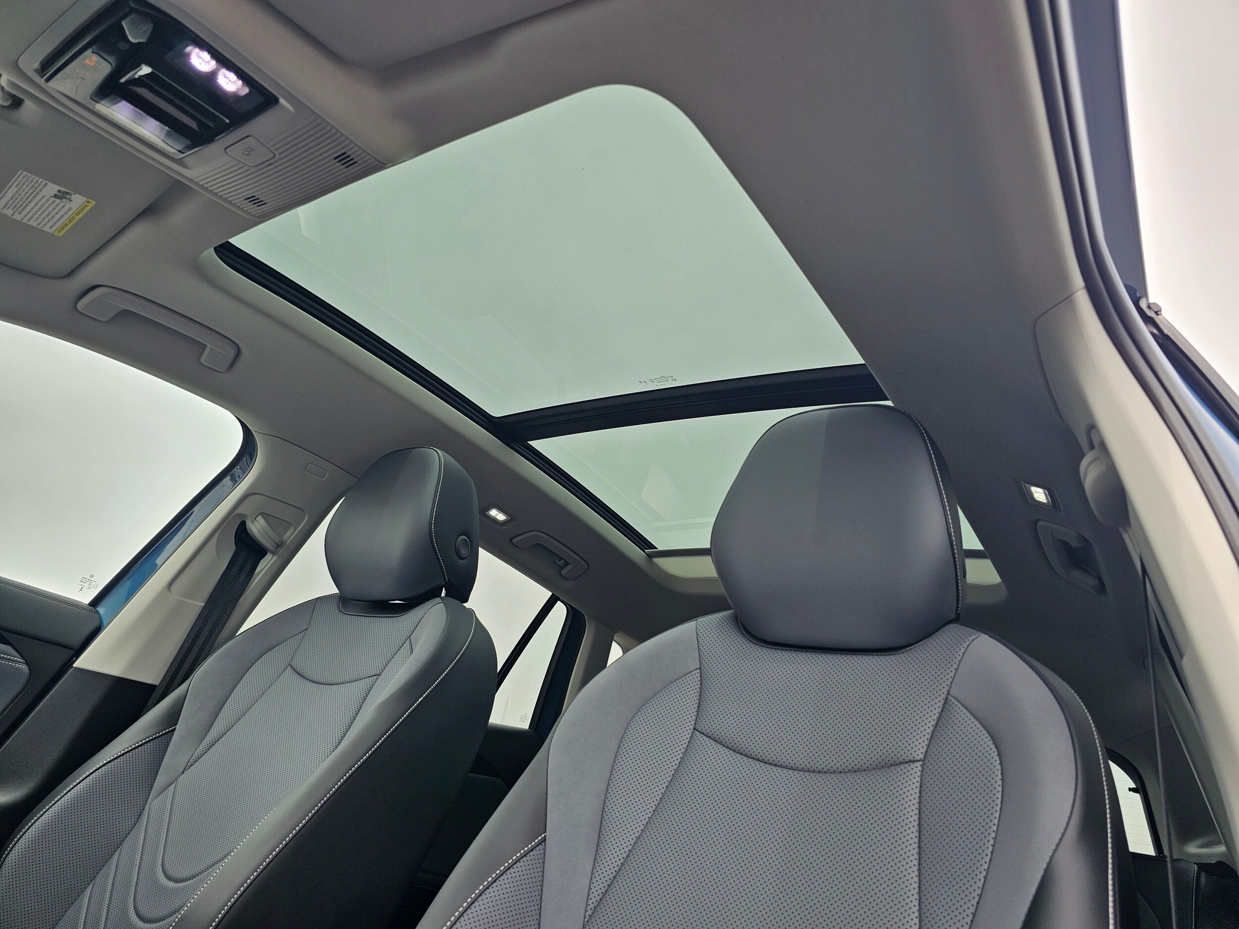 2026 Volkswagen Tiguan SE - Photo 27
