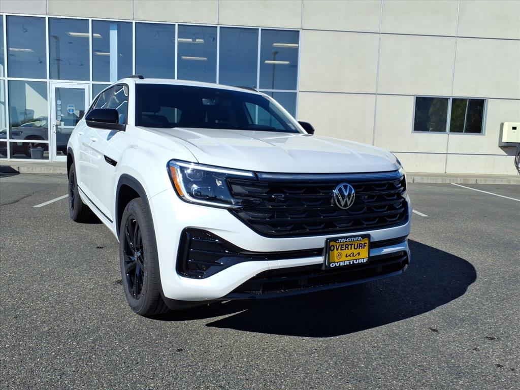 2026 Volkswagen Atlas Cross Sport SEL R-LINE's photo