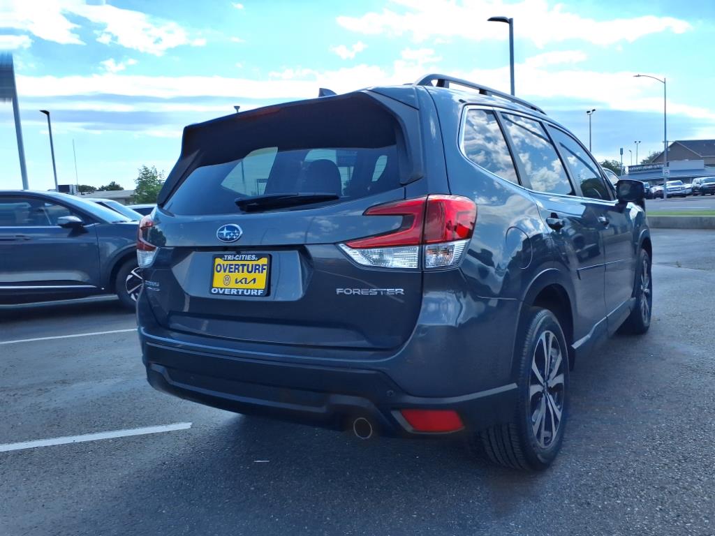 2024 Subaru Forester Limited photo 4