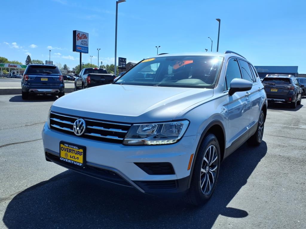 2019 Volkswagen Tiguan SE photo 3