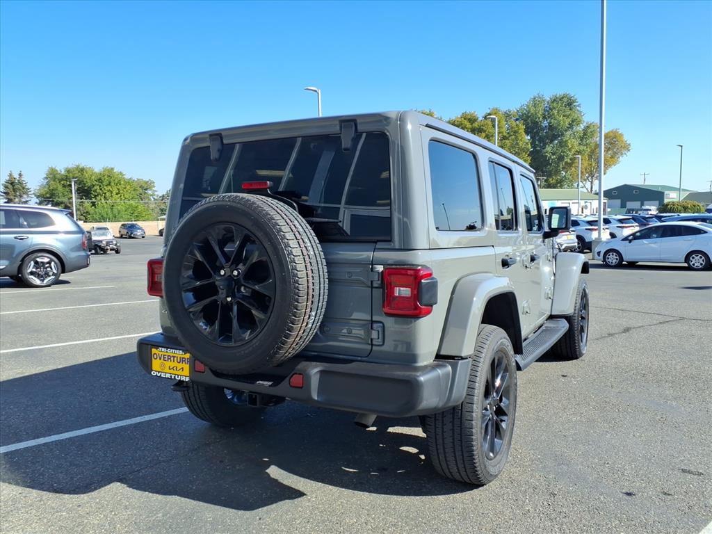 2021 Jeep Wrangler Unlimited Sahara 4xe photo 4