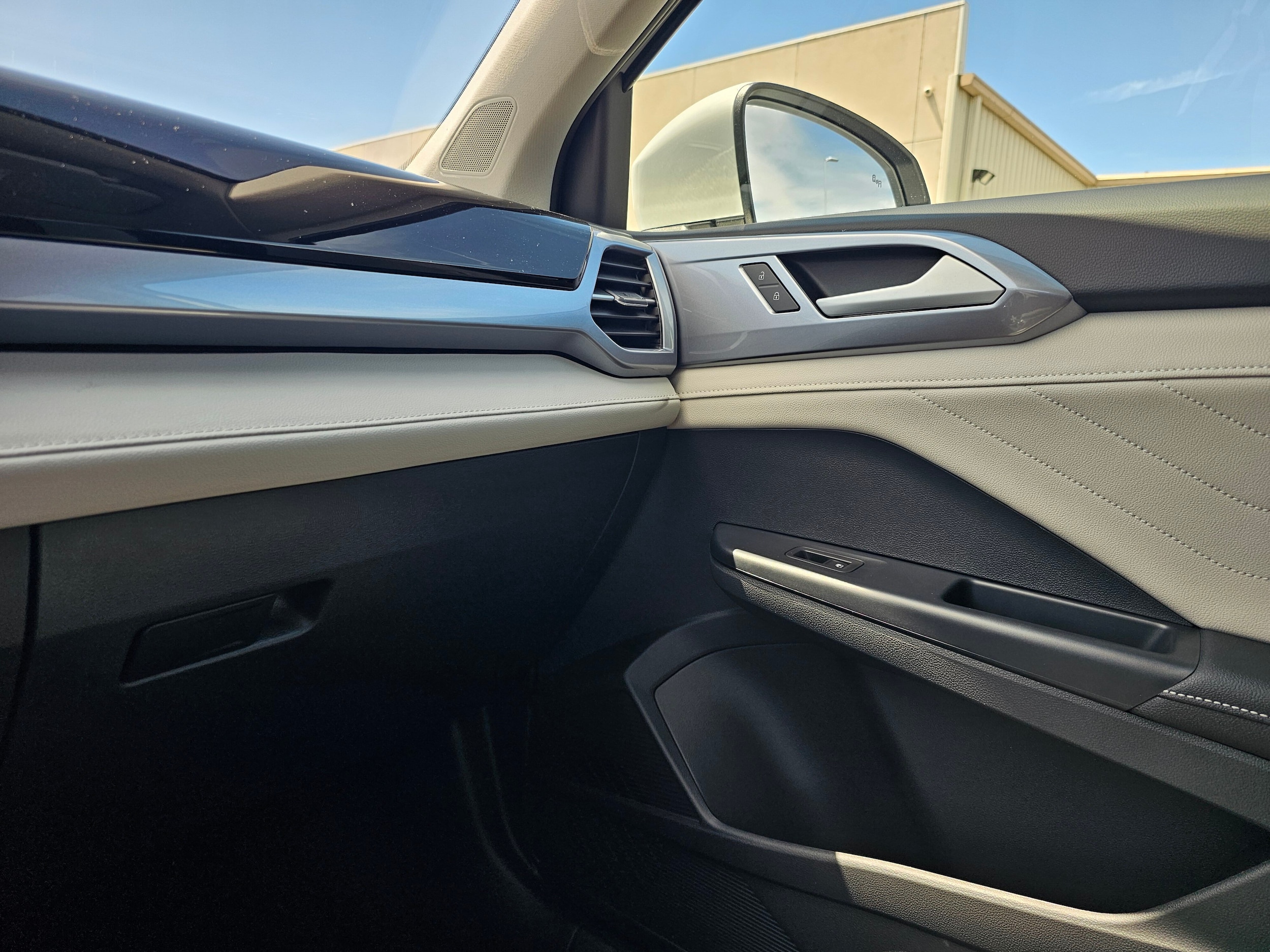 2026 Volkswagen Taos SEL - Photo 25