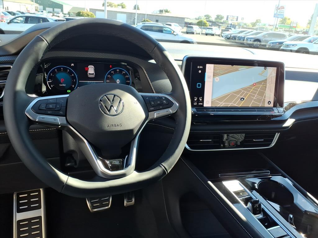 2026 Volkswagen Atlas Cross Sport SEL Premium R-LINE - Photo 8