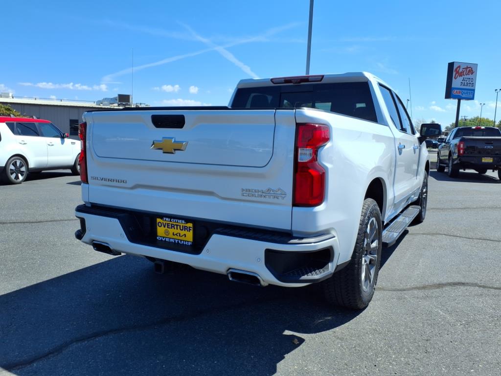2022 Chevrolet Silverado 1500 High Country photo 4