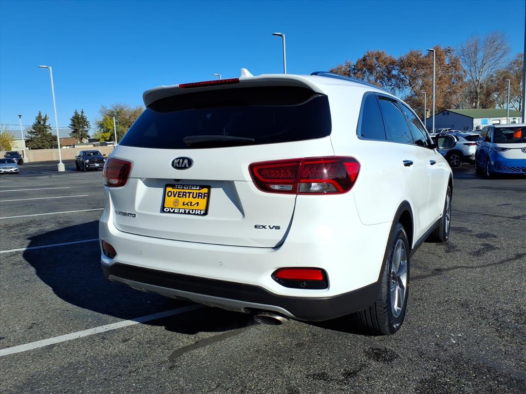 2019 Kia Sorento EX photo 2