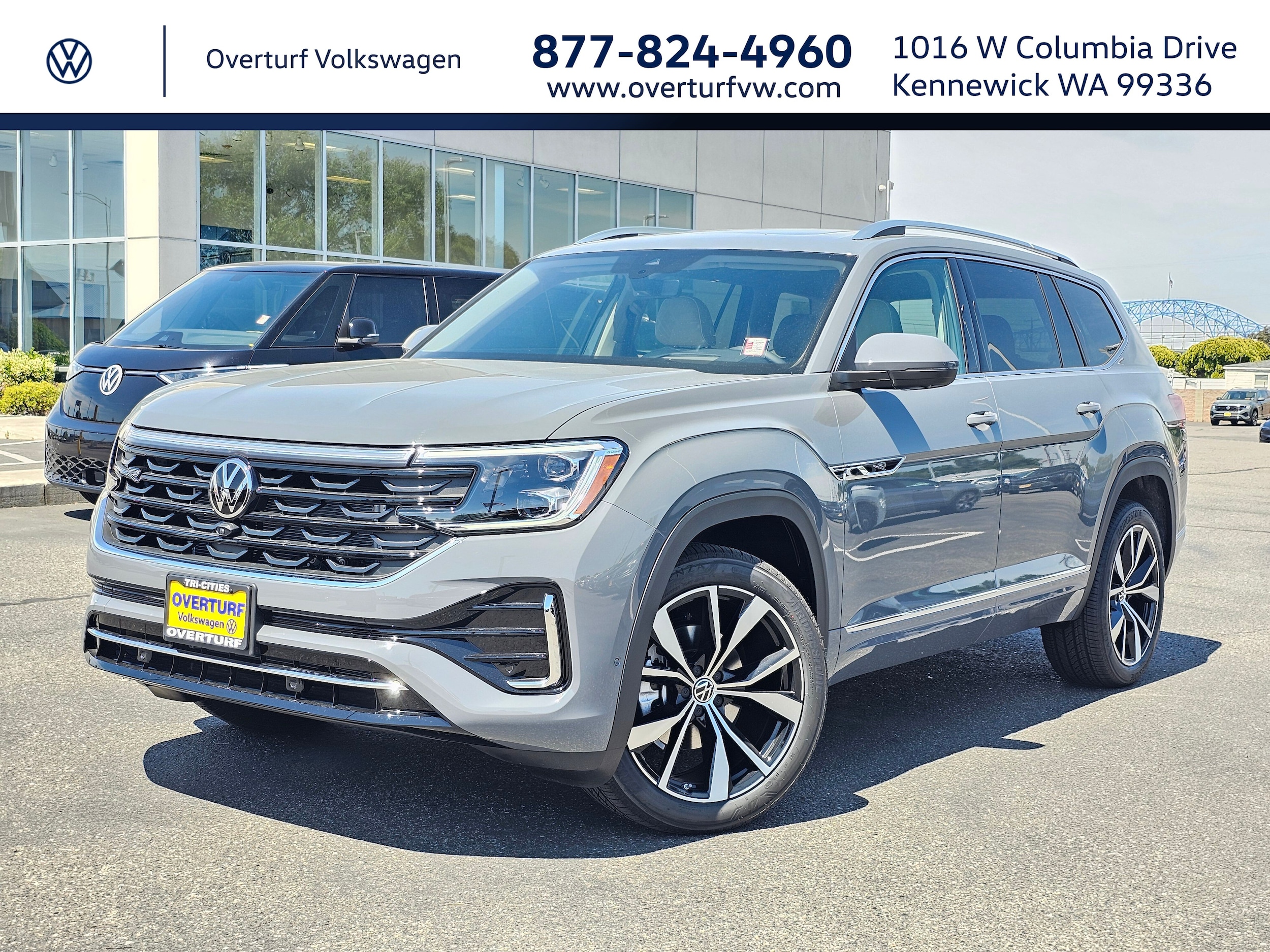 2026 Volkswagen Atlas 2.0T SEL Premium R-Line 4MOTION's photo