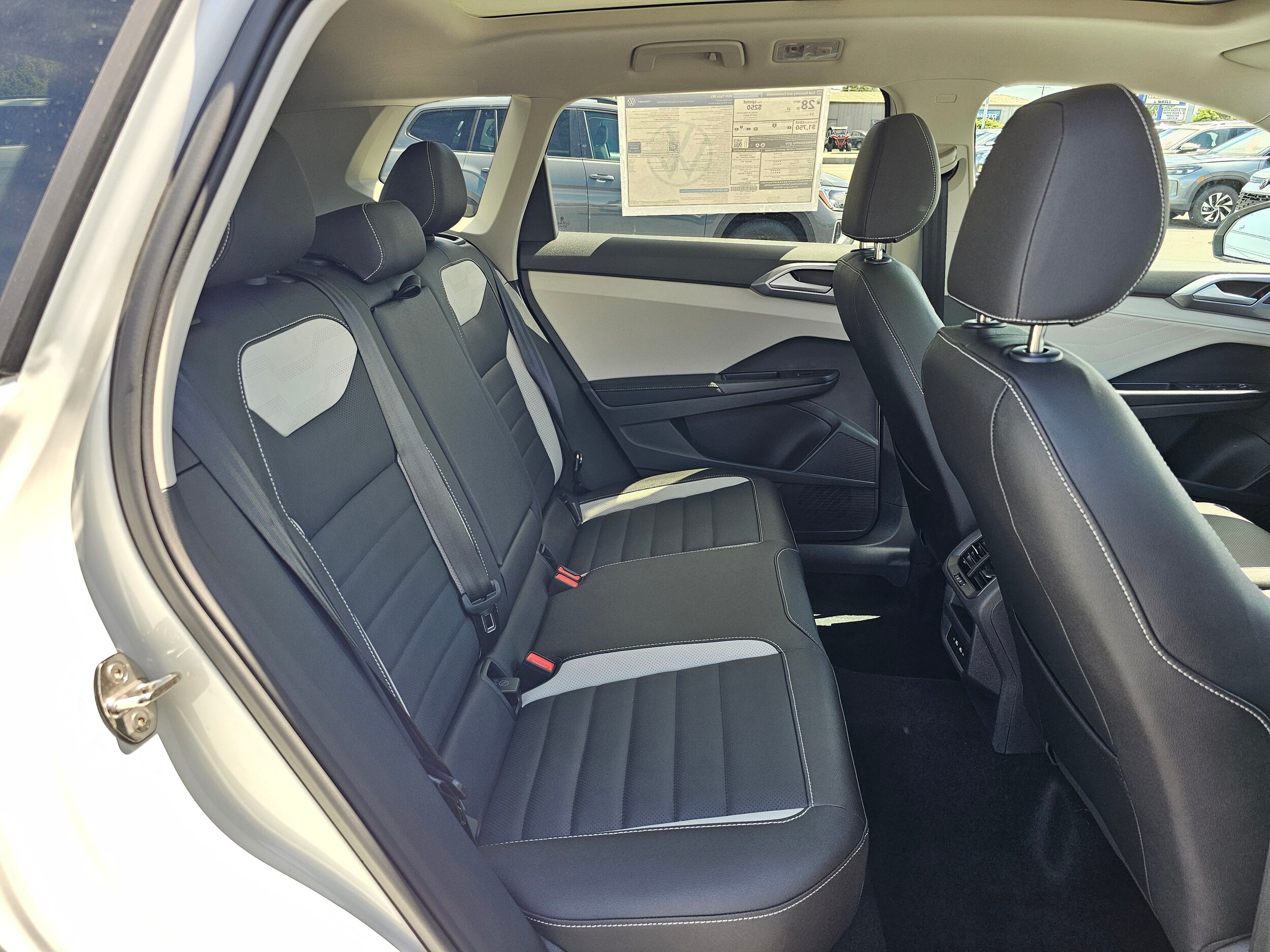 2026 Volkswagen Taos SEL - Photo 13
