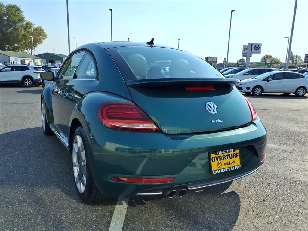 Used 2018 Volkswagen Beetle 2.0T SE Hatchback