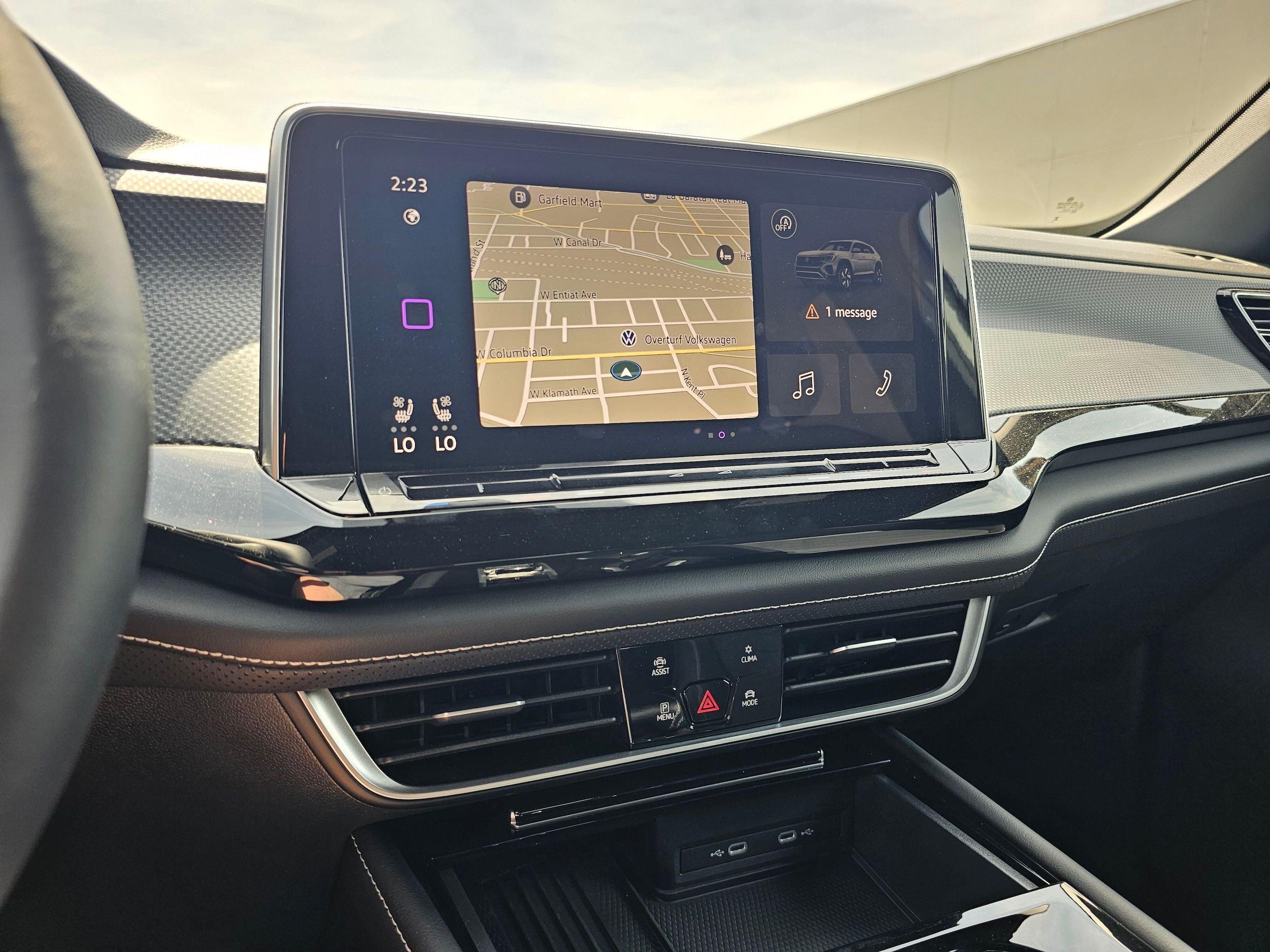 2026 Volkswagen Atlas Cross Sport SEL R-LINE - Photo 18