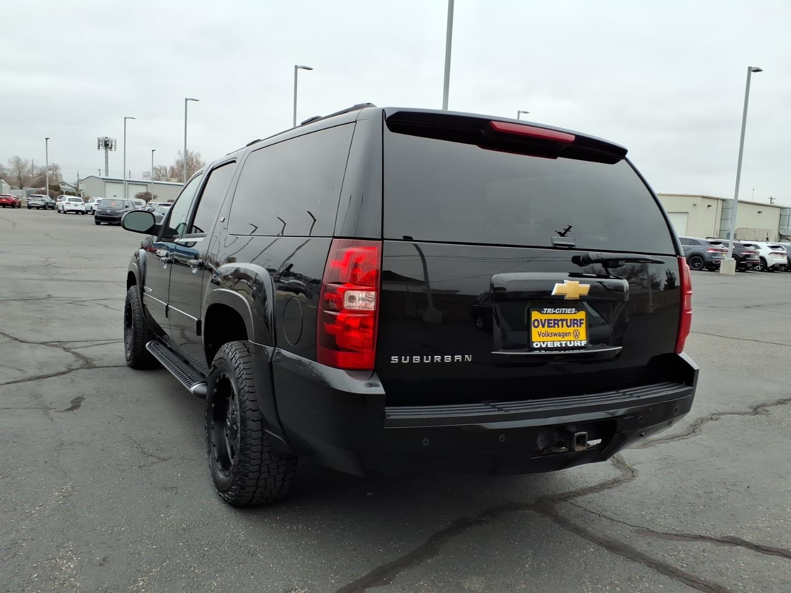 Used 2013 Chevrolet Suburban LT with VIN 1GNSKJE7XDR347973 for sale in Kennewick, WA