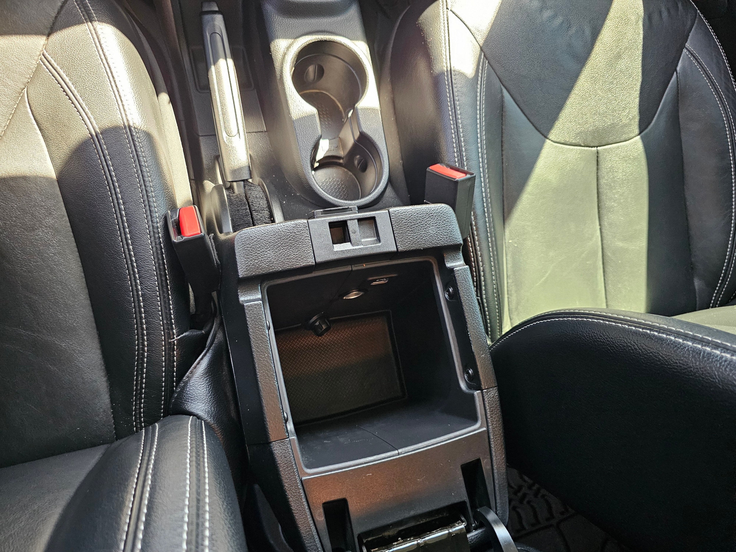 2016 Jeep Wrangler Unlimited Sahara - Photo 24