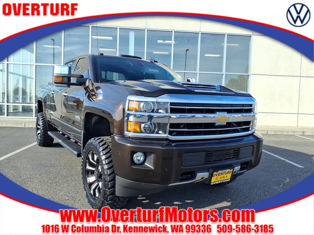 Used 2018 Chevrolet Silverado 2500HD High Country Truck Crew Cab