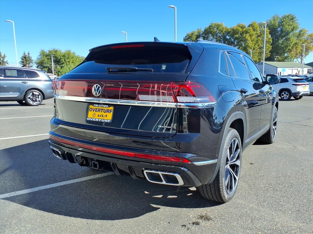 2026 Volkswagen Atlas Cross Sport SEL Premium R-Line photo 4