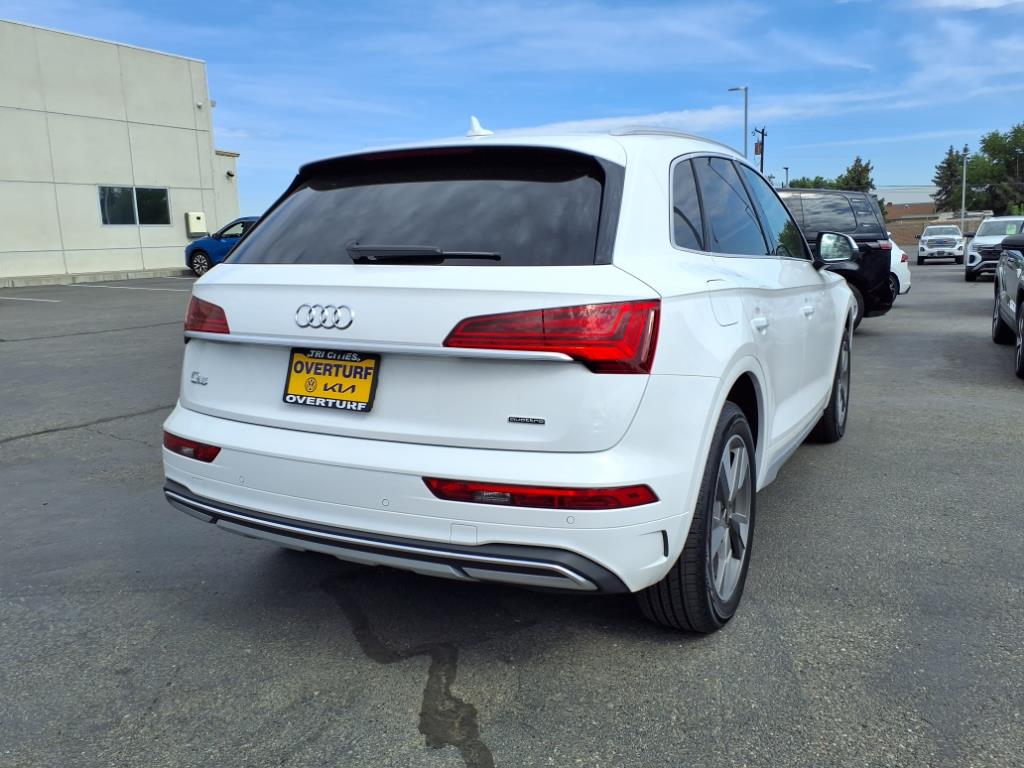 2022 Audi Q5 40 Premium photo 4