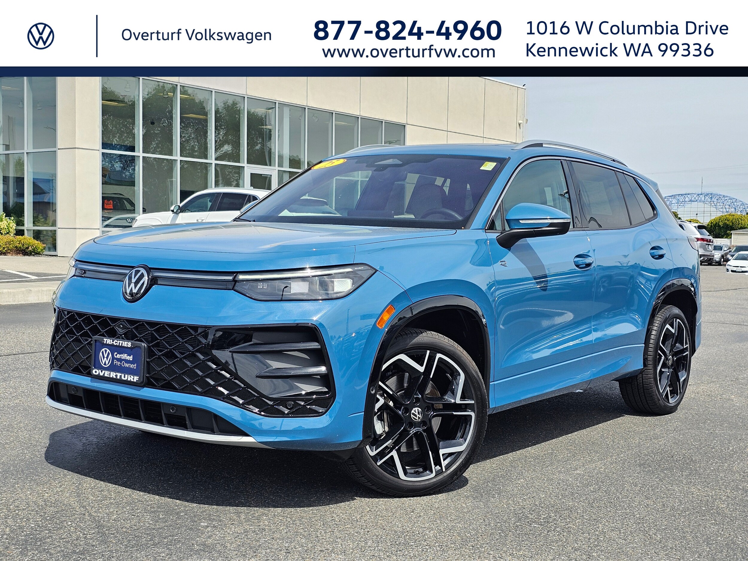 2025 Volkswagen Tiguan 2.0T SEL R-Line 4Motion's photo