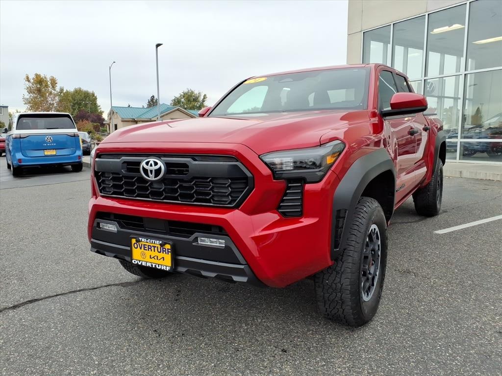 Used 2024 Toyota Tacoma Truck Double Cab