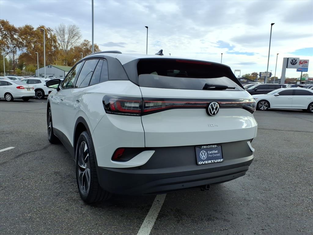 2022 Volkswagen ID.4 Pro photo 2