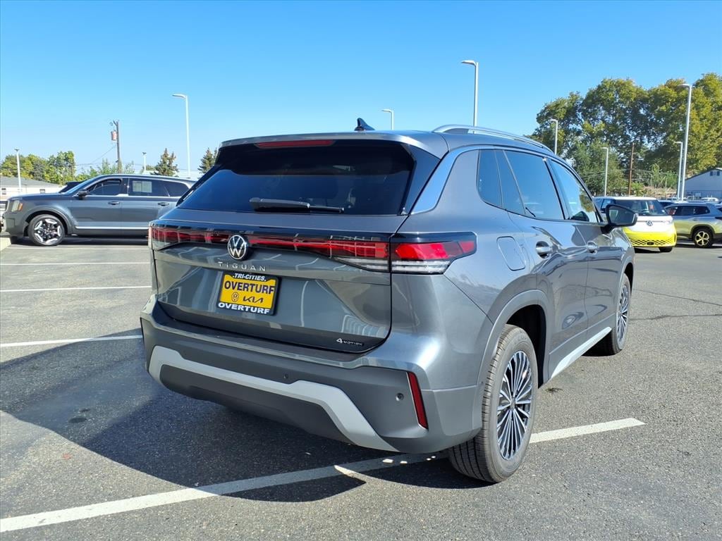 New 2025 Volkswagen Tiguan 2.0T S SUV