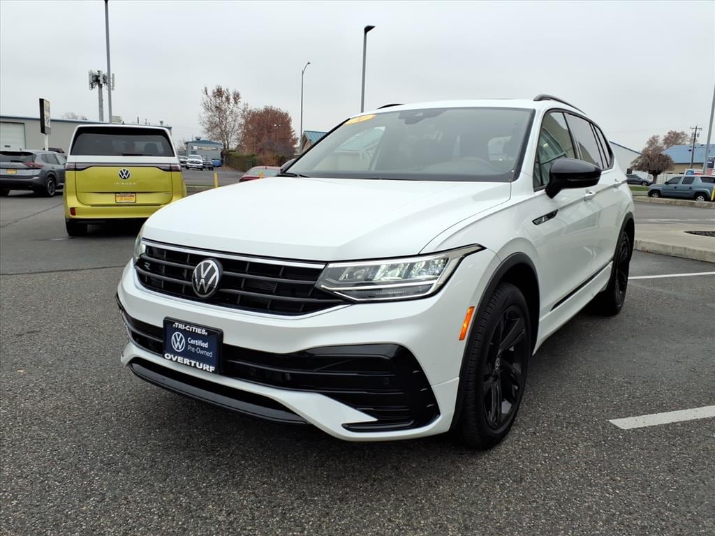 Certified 2024 Volkswagen Tiguan 2.0T SE R-Line Black SUV