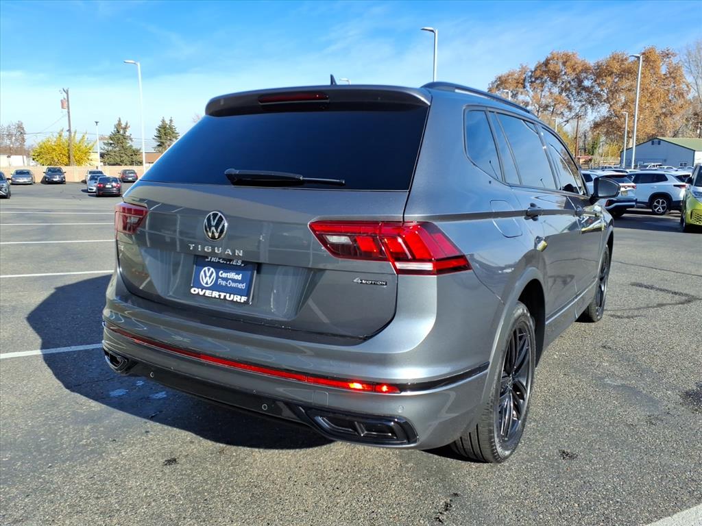 2022 Volkswagen Tiguan SE R-Line Black photo 4