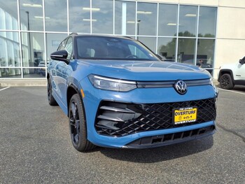 2025 Volkswagen Tiguan 2.0T SE R-Line Black SUV