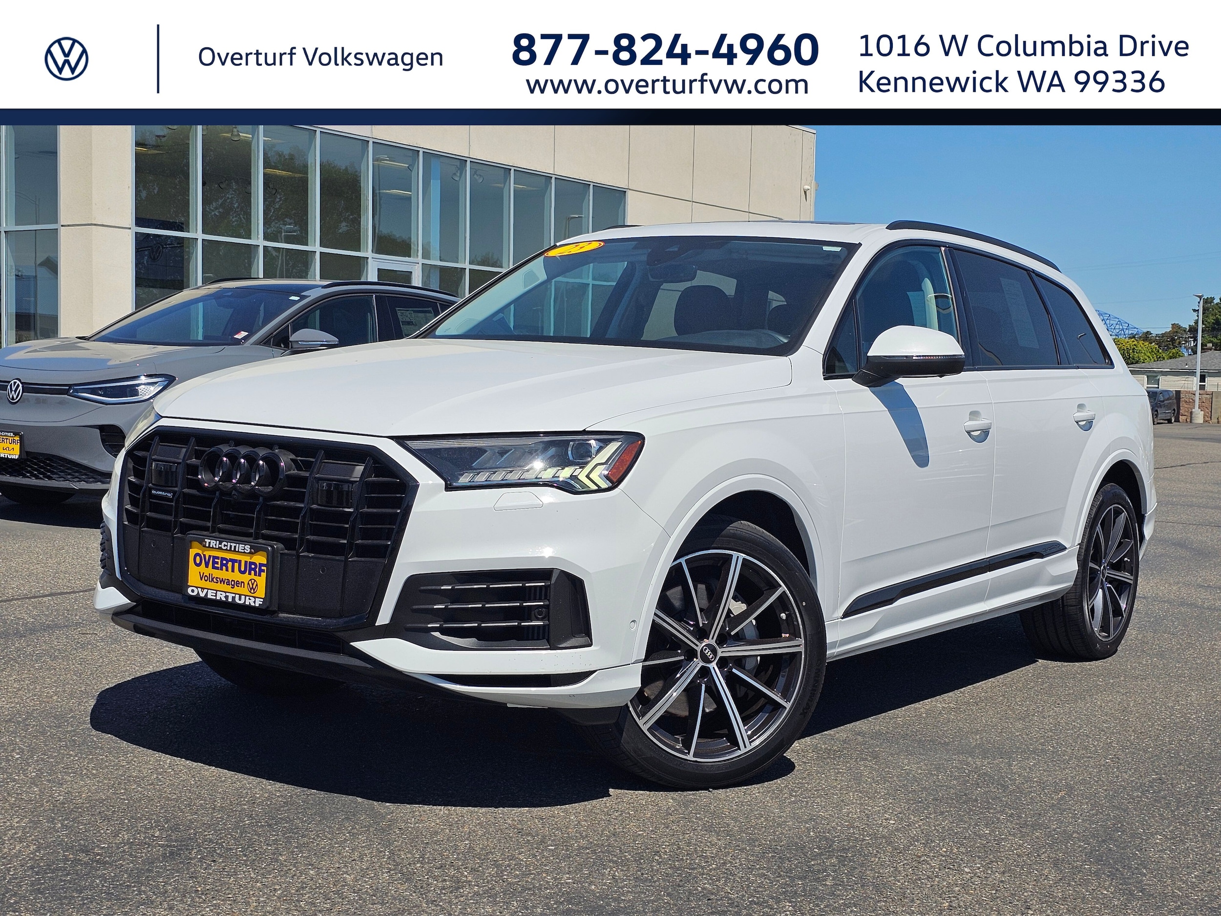 2023 Audi Q7 55 Premium Plus quattro Tiptronic's photo