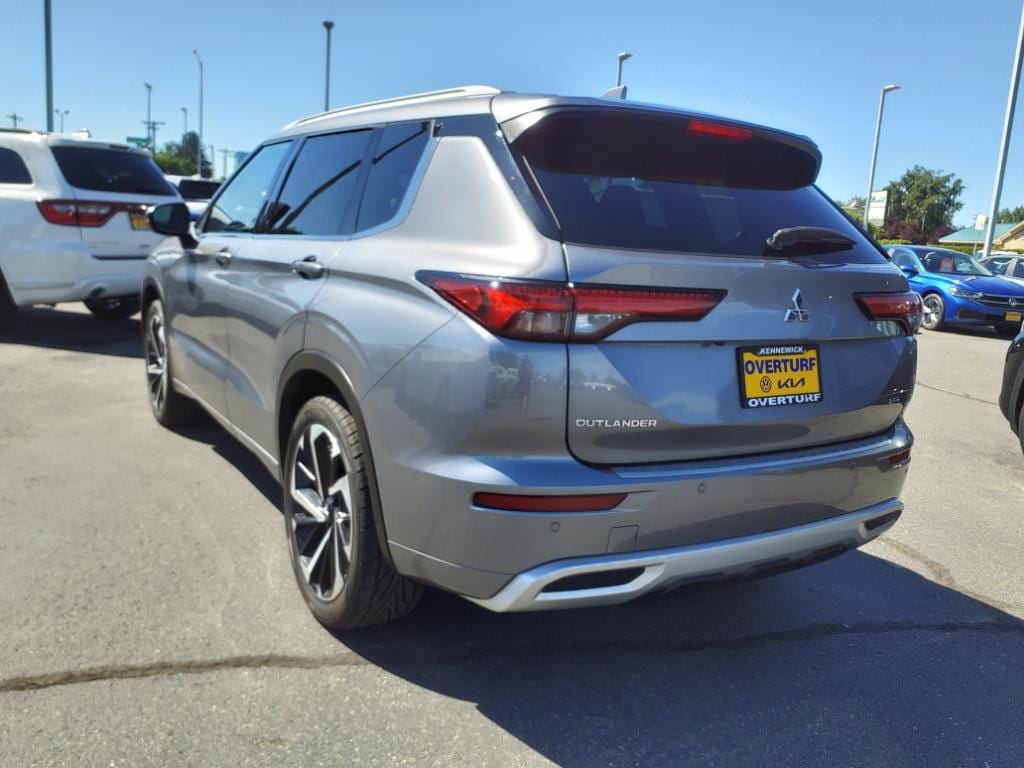 Used 2022 Mitsubishi Outlander SEL with VIN JA4J4VA88NZ016423 for sale in Kennewick, WA