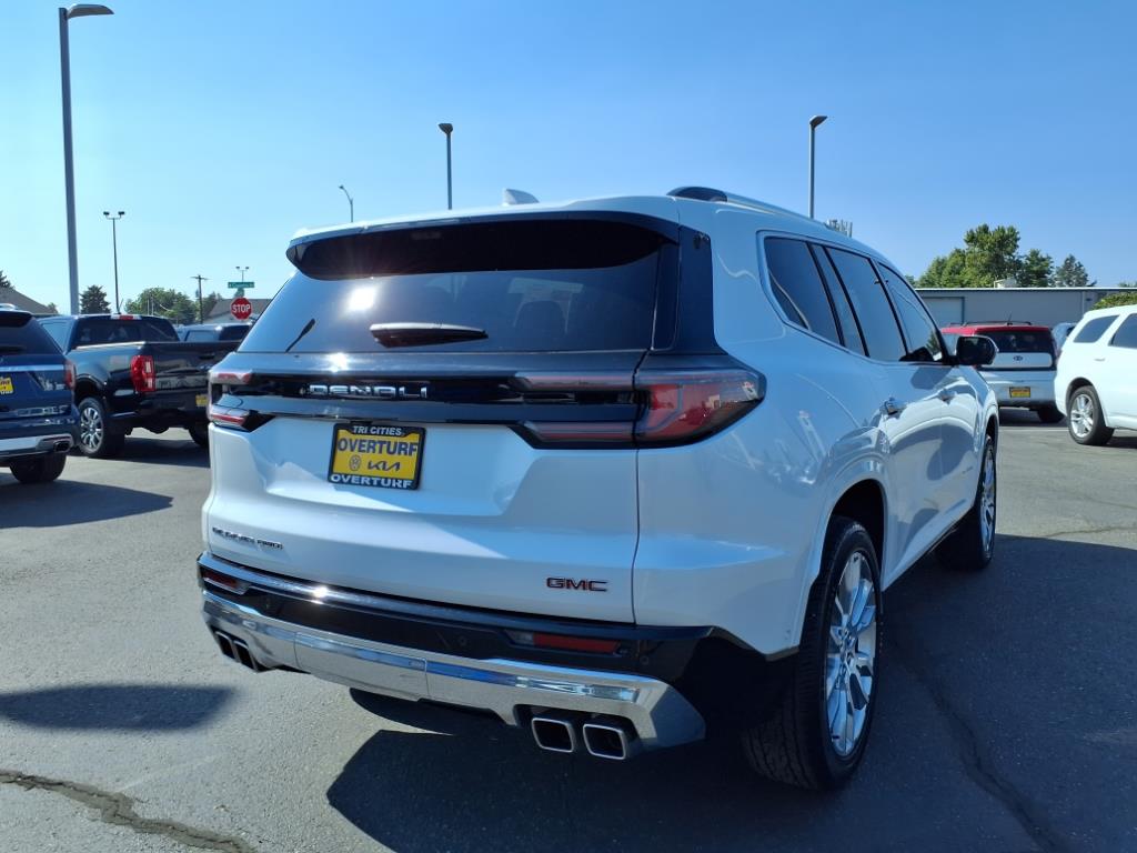 2024 Gmc Acadia Denali photo 3