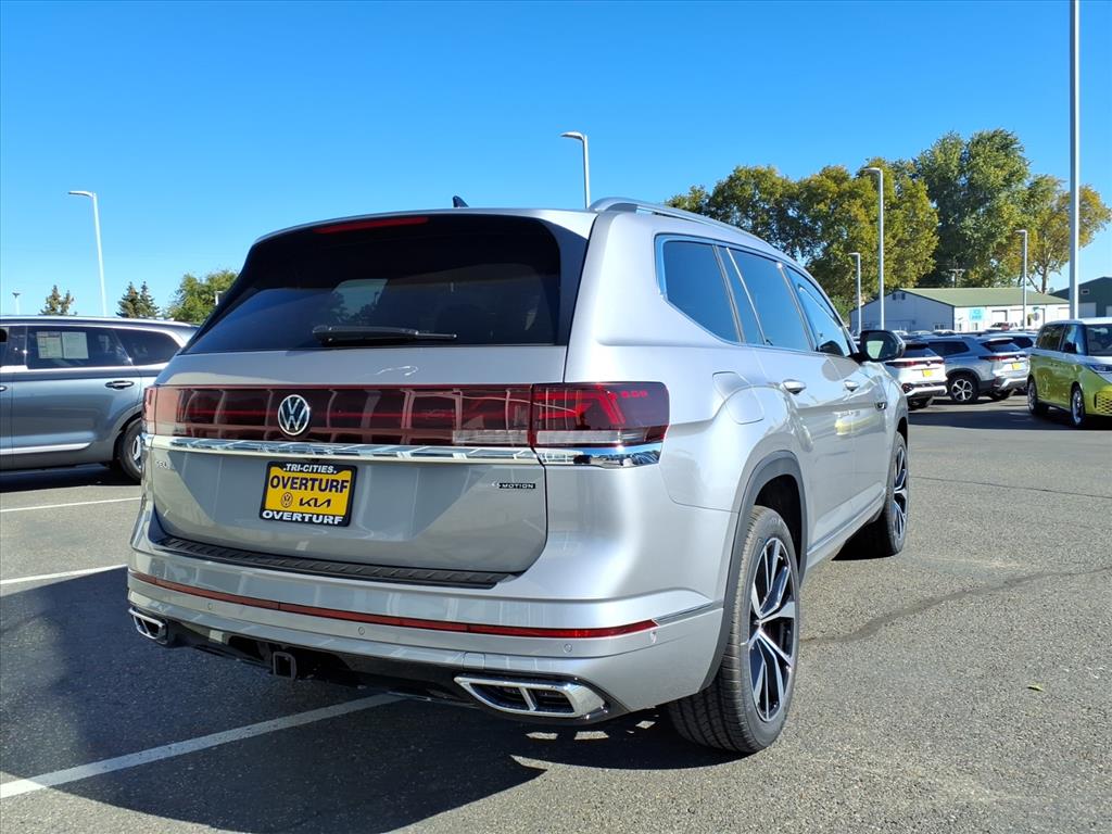 2026 Volkswagen Atlas SEL Premium R-Line photo 4