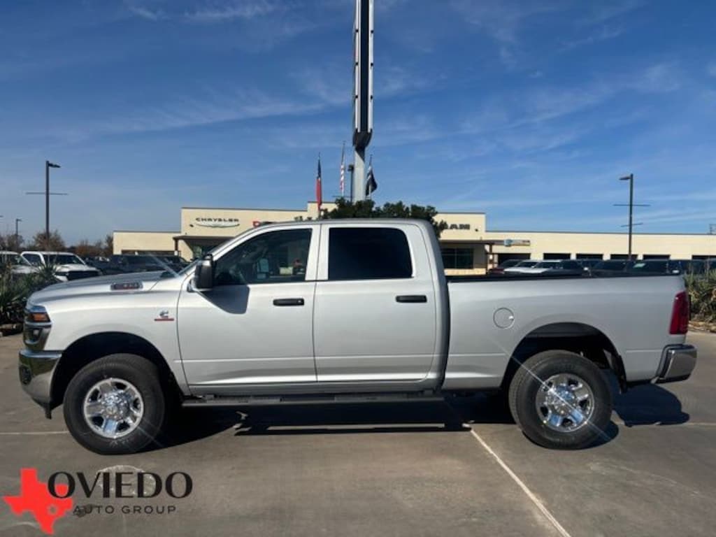 New 2026 Ram 2500 TRADESMAN CREW CAB 4X4 6'4 BOX Pickup