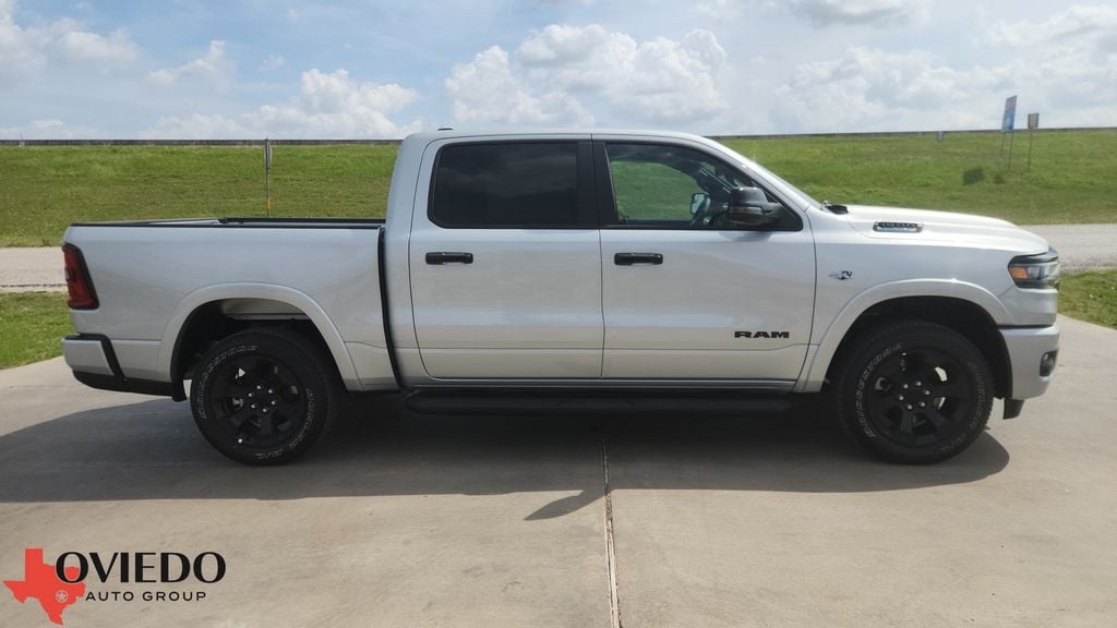 New 2026 Ram 1500 LONE STAR CREW CAB 4X4 5'7 BOX