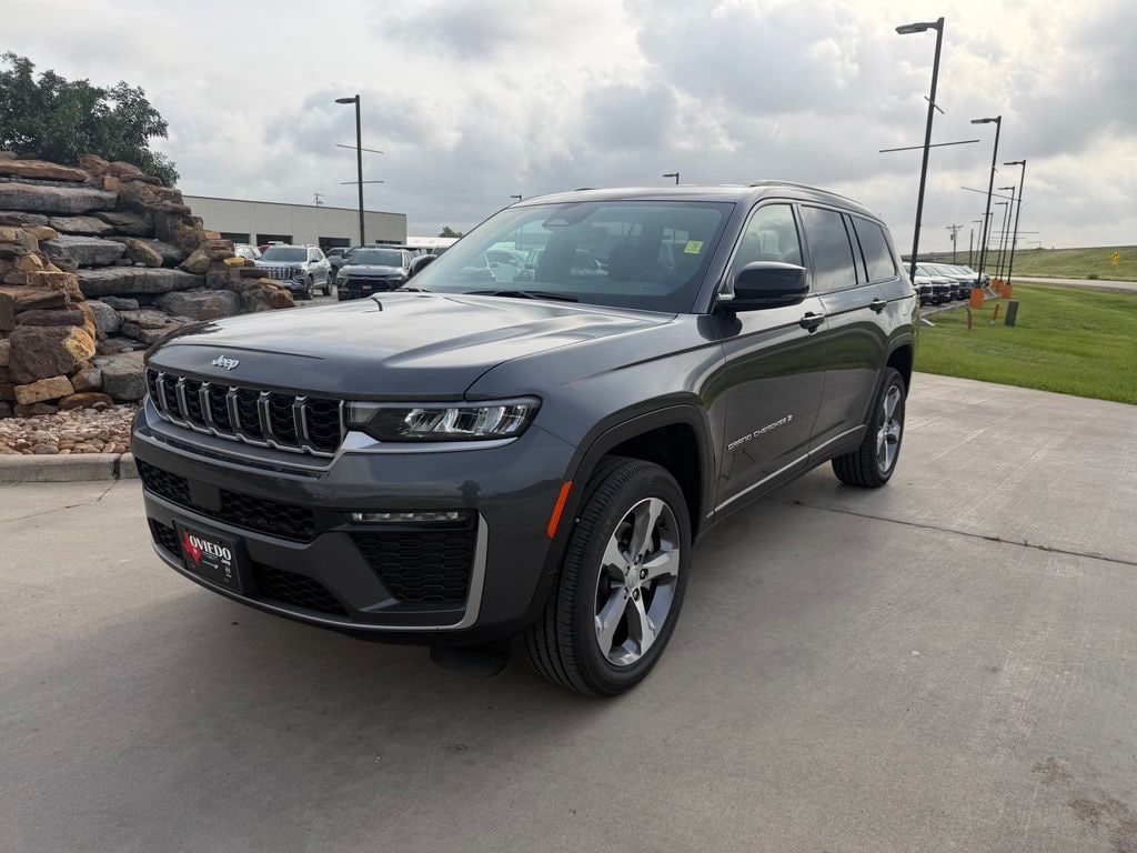 New 2026 Jeep Grand Cherokee L LIMITED 4X2 Sport Utility