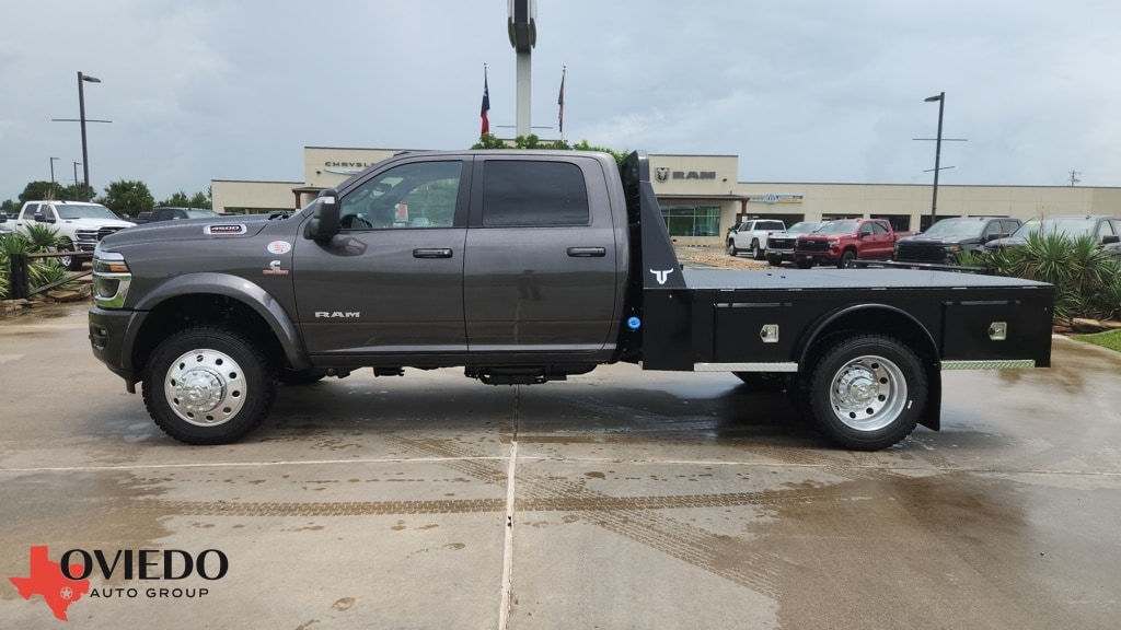 New 2025 Ram 4500 Chassis Cab 4500 BIG HORN CHASSIS CREW CAB 4X4 60' CA Pickup
