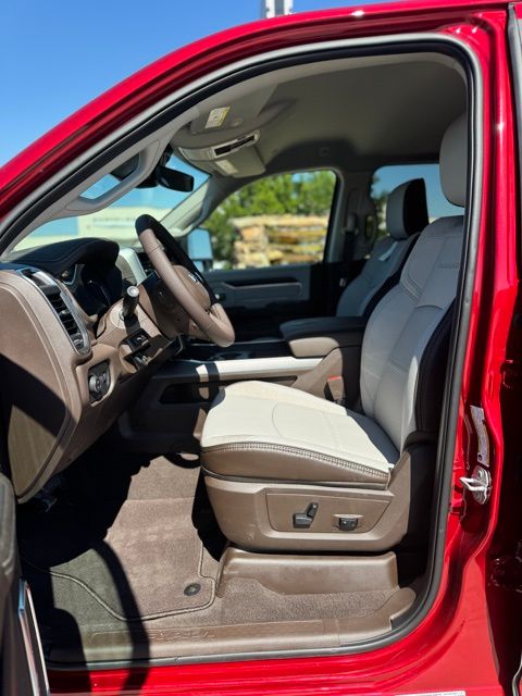 2026 RAM 2500 Laramie - Photo 12